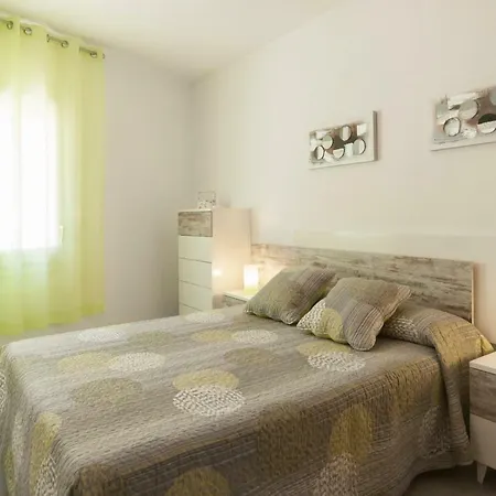 Lets Holidays Tossa Near 2 Apartment *