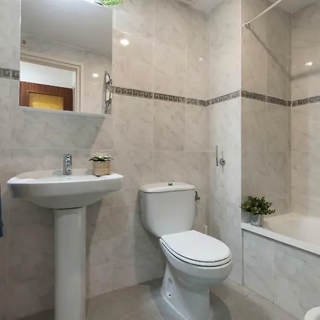 Lets Holidays Tossa Near 2 Apartment *